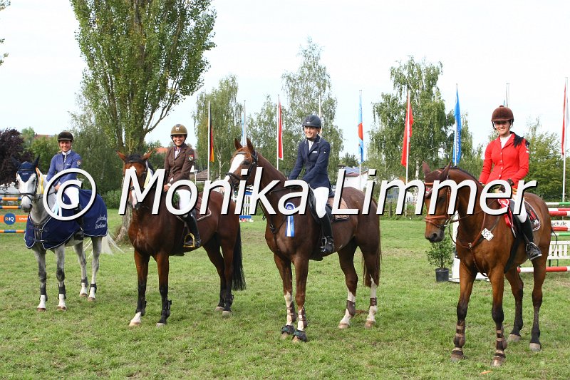 109L0616_Siegerehrung_S Springen.JPG